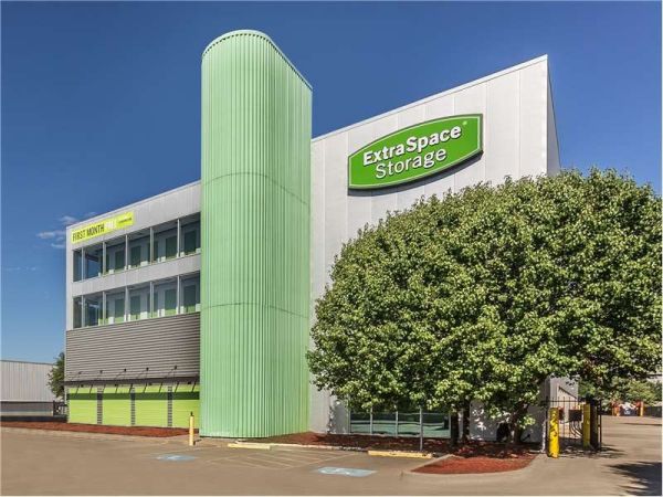 Extra Space Storage - 0476 - Dallas - N Central Expressway - 4114 North Central Expressway