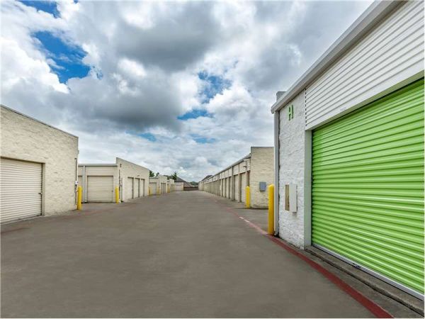 Extra Space Storage - 1612 - Plano - 6600 K Ave - 6600 K Avenue