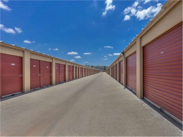 Extra Space Storage - 8716 - Oklahoma City - 62nd Street - 2828 Northwest 62nd Street