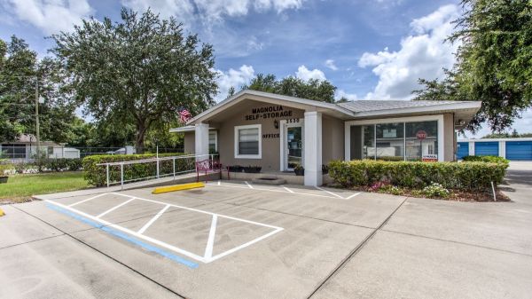 Magnolia Self Storage - 2530 Magnolia Avenue