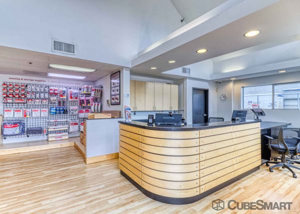 CubeSmart Self Storage - Seattle - 1300 West Nickerson Street - 1300 West Nickerson Street