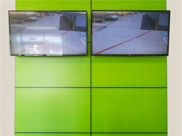 Extra Space Storage - 1357 - Rowlett - Lakeview Parkway - 2416 Lakeview Parkway
