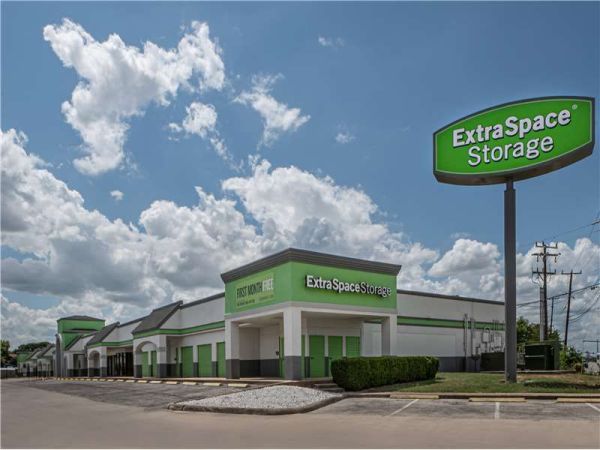 Extra Space Storage - 1306 - San Antonio - Culebra Rd - 8378 Culebra Road