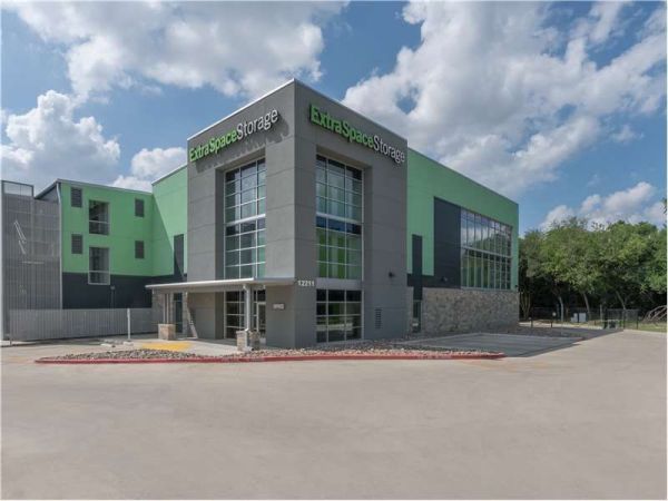 Extra Space Storage - 8766 - San Antonio - 12211 N IH -35 - 12211 Interstate 35 Frontage Road