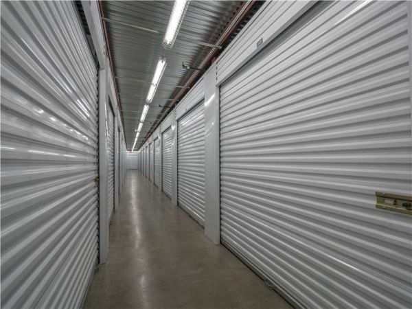 Extra Space Storage - 8766 - San Antonio - 12211 N IH -35 - 12211 Interstate 35 Frontage Road