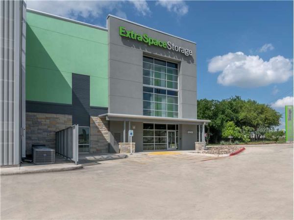 Extra Space Storage - 8766 - San Antonio - 12211 N IH -35 - 12211 Interstate 35 Frontage Road