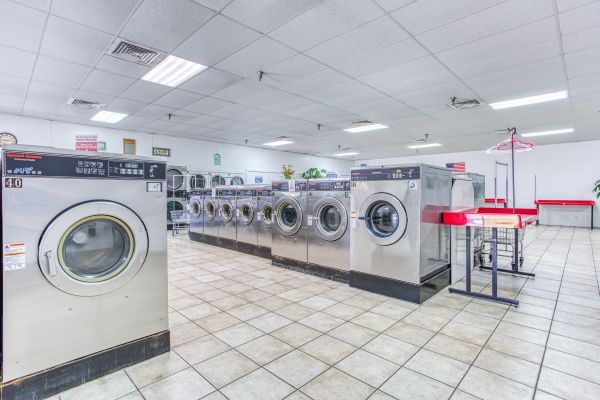 B&G Storage - Brewton - 113 Mclellan Street