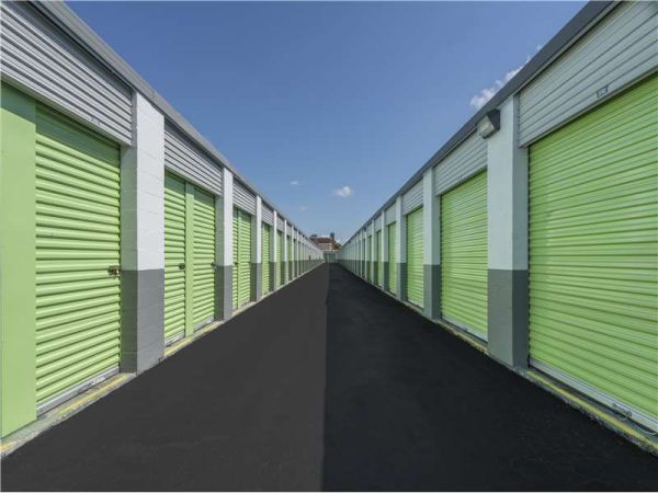 Extra Space Storage - 0210 - Miami - NW 79th Ave - 4995 Northwest 79Th Avenue