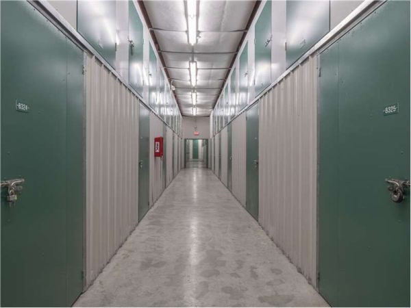 Extra Space Storage - 0210 - Miami - NW 79th Ave - 4995 Northwest 79Th Avenue