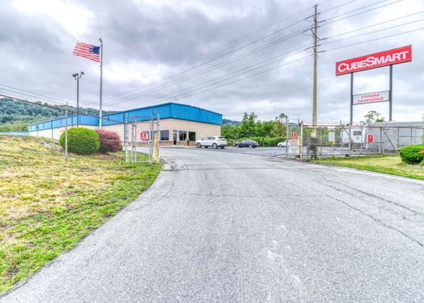 CubeSmart Self Storage - Harrisburg - 4401 N 6th St - 4401 N 6th St