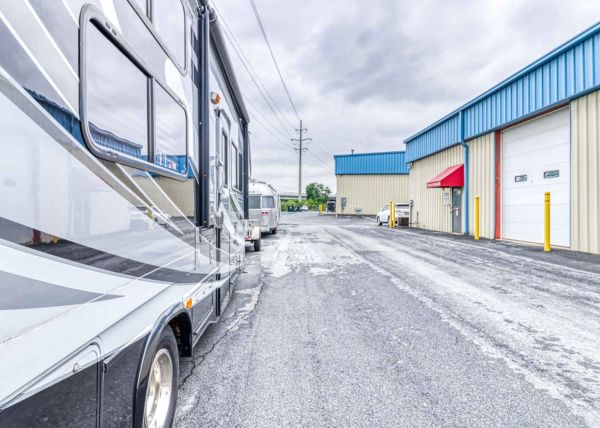 CubeSmart Self Storage - Harrisburg - 4401 N 6th St - 4401 N 6th St