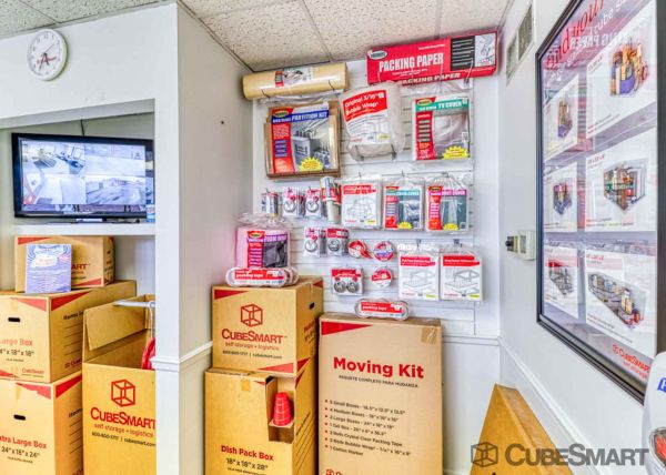 CubeSmart Self Storage - Lemoyne - 350 South 7th Street