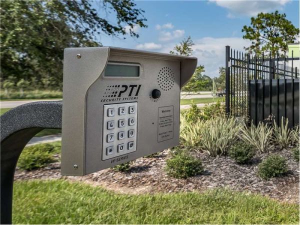 Extra Space Storage - 8753 - Poinciana - Cypress Parkway - 540 Cypress Parkway