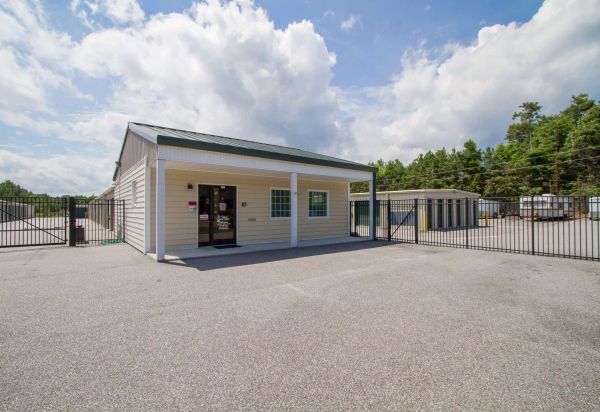 Pinnacle Storage of Sneads Ferry - 1132 HWY 210