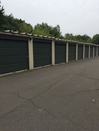 Bloomfield EZ Self Storage - 53 Douglas Street