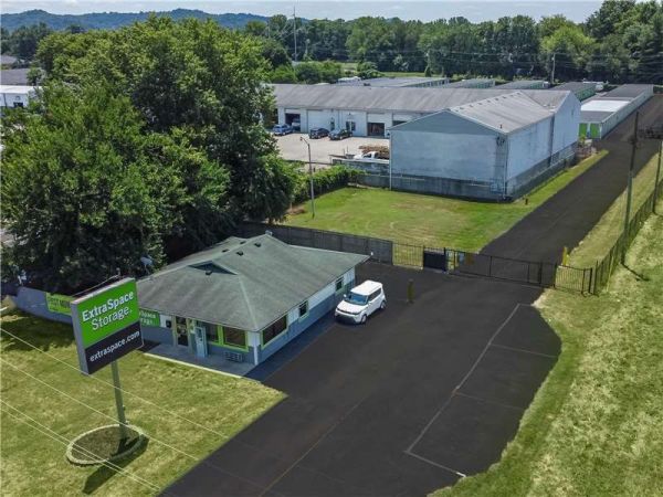 Extra Space Storage - 0458 - Louisville - Valley Station Rd - 5420 Valley Station Road