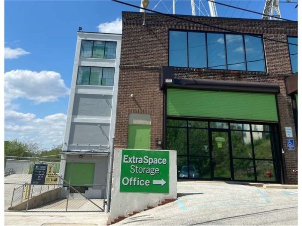Extra Space Storage - 8944 - Philadelphia - Fountain St - 116 Fountain Street