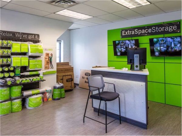 Extra Space Storage - 8944 - Philadelphia - Fountain St - 116 Fountain Street