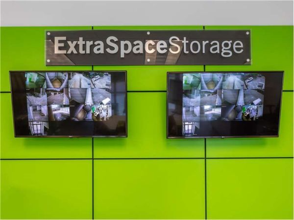 Extra Space Storage - 8944 - Philadelphia - Fountain St - 116 Fountain Street