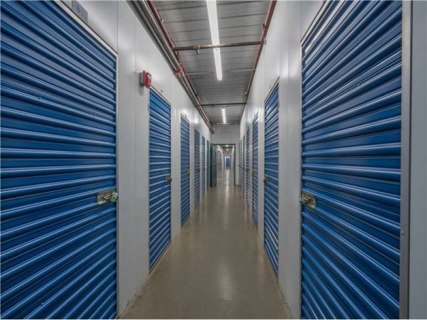 Extra Space Storage - 0720 - Vernon Hills - Butterfield Rd - 155 Butterfield Road