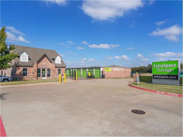 Extra Space Storage - 1364 - Plano - Plano Parkway - 6501 West Plano Parkway