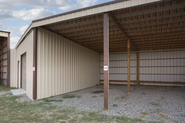 Yellowstone RV and Self Storage - 952 Yellowstone River Road