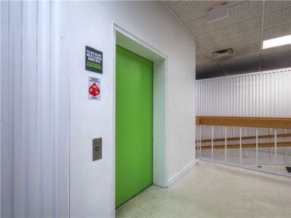 Extra Space Storage - 8969 - Chicago Heights - Lincoln Hwy - 515 West Lincoln Highway