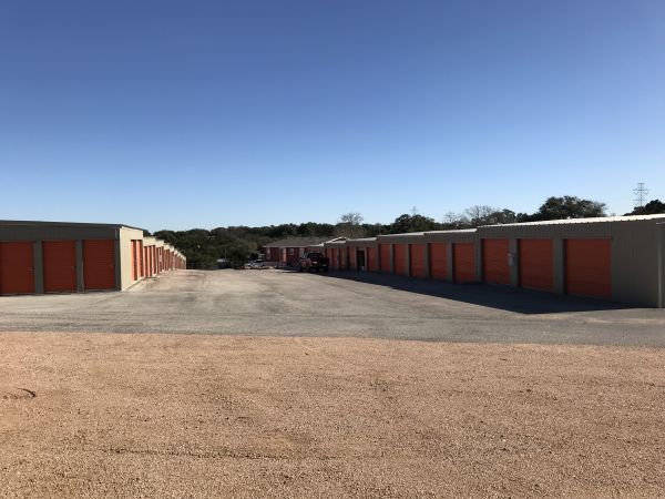 Texas Bear Creek Storage - 1936 Farm To Market 2722