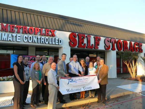 Metroplex Self Storage - Richardson - 520 West Arapaho Road - 520 West Arapaho Road