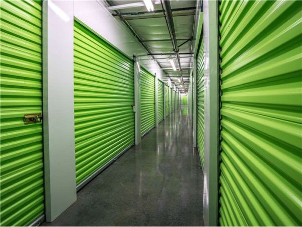Extra Space Storage - 1822 - Vancouver - 139th Street - 106 Northwest 139th Street