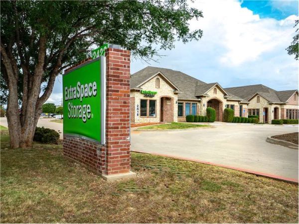 Extra Space Storage - 8702 - Carrollton - Marsh Lane - 2422 Marsh Lane