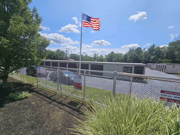 106 Self Storage - 106 County Road