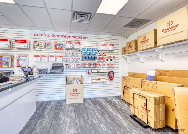 CubeSmart Self Storage - Panama City - 4003 Florida 390 - 4003 W Highway 390