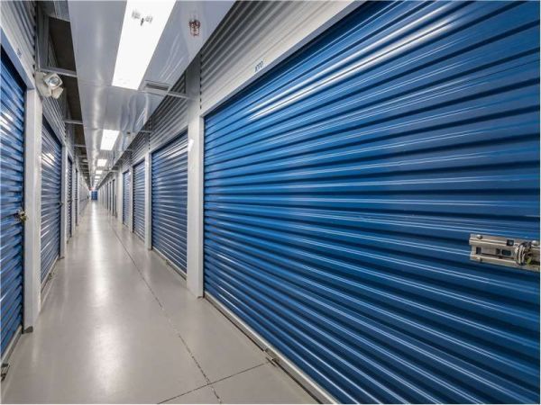 Extra Space Storage - 0763 - Hollywood - N Dixie Hwy - 430 North Dixie Highway