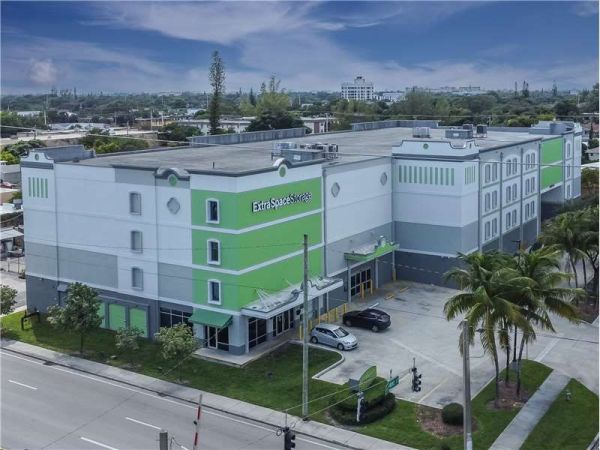Extra Space Storage - 0763 - Hollywood - N Dixie Hwy - 430 North Dixie Highway