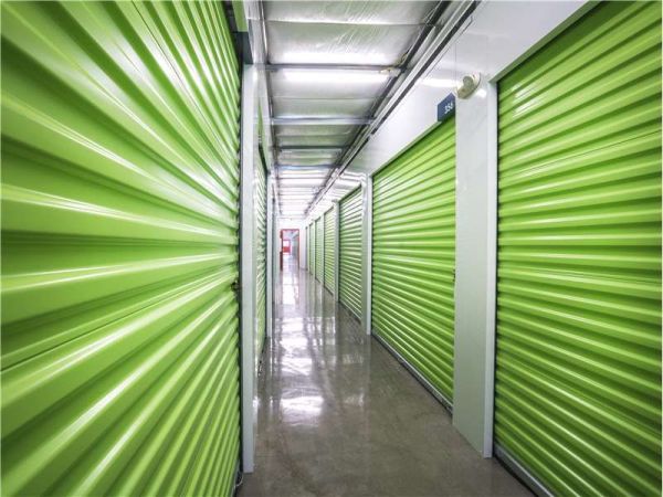Extra Space Storage - 8548 - Hillsboro - SE 73rd Avenue - 2920 Southeast 73rd Avenue