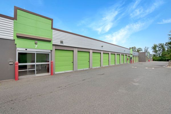 Extra Space Storage - 1876 - Woodbridge - Potomac Mills - 14701 Potomac Mills Road