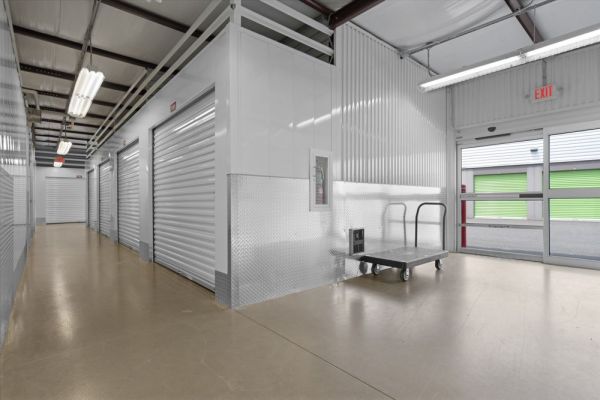 Extra Space Storage - 1876 - Woodbridge - Potomac Mills - 14701 Potomac Mills Road
