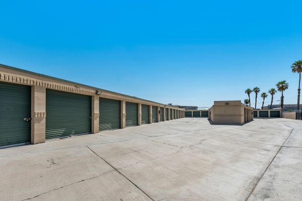 A Storage Place - Indio - 83050 Avenue 45