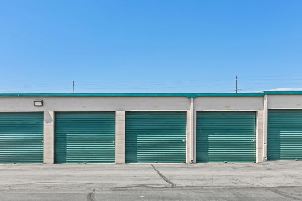 A Storage Place - Lugonia - 1519 West Lugonia Avenue