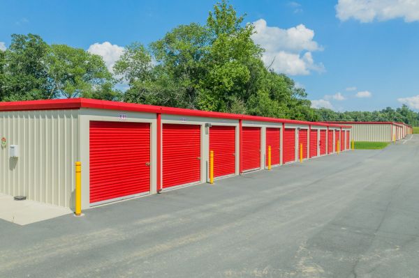 10 Federal Storage - Hwy 54 - 2390 North Carolina 54
