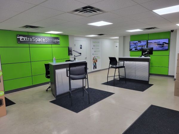 Extra Space Storage - 8228 - West Chester - Greenhill Rd - 1008 Greenhill Road
