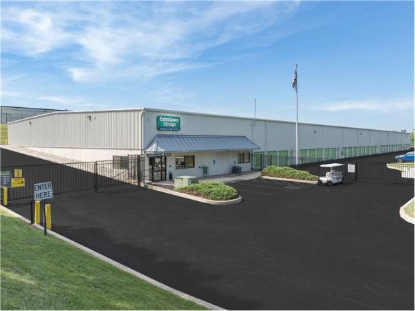 Extra Space Storage - 8228 - West Chester - Greenhill Rd - 1008 Greenhill Road