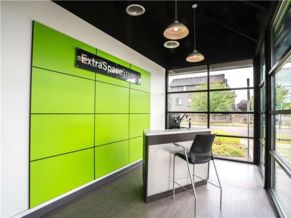 Extra Space Storage - 8549 - Hillsboro - NE 15th Avenue - 3250 Northeast 15th Avenue