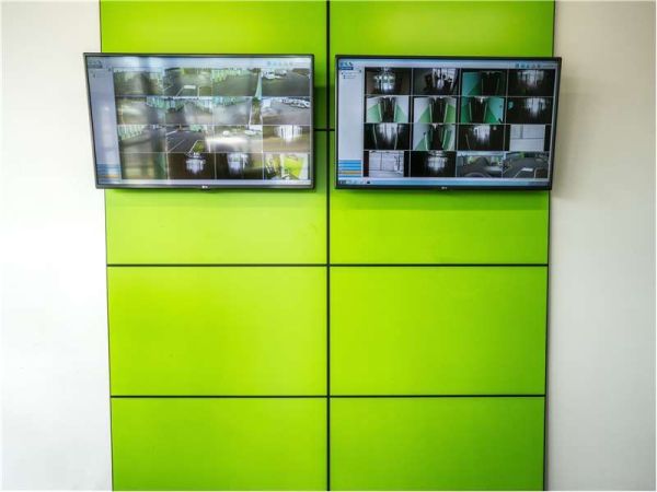 Extra Space Storage - 8549 - Hillsboro - NE 15th Avenue - 3250 Northeast 15th Avenue