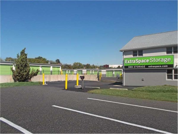 Extra Space Storage - 1742 - Collegeville - 2nd Ave - 99 2nd Avenue