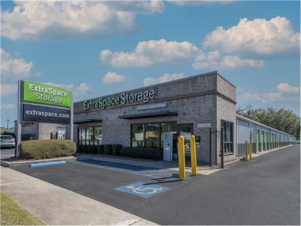 Extra Space Storage - 1750 - Charleston - Savannah Hwy - 2343 Savannah Highway