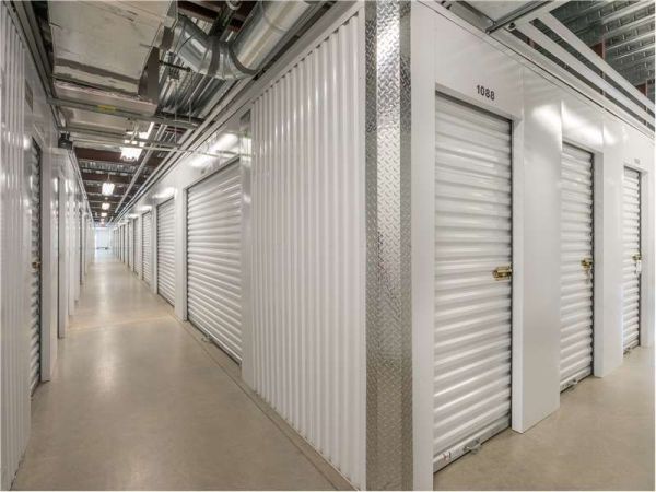 Extra Space Storage - 8721 - Sterling - Maries Road - 45943 Maries Road