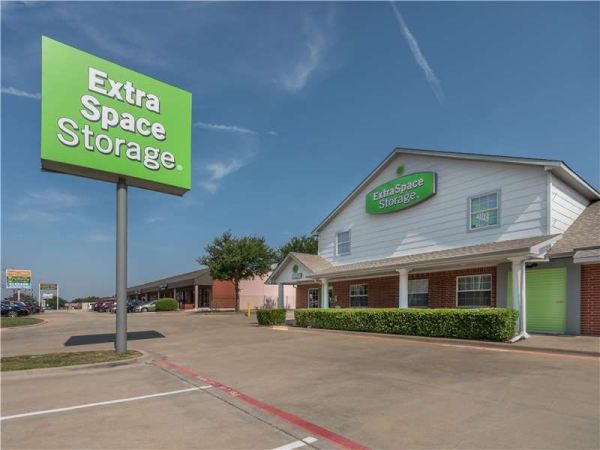 Extra Space Storage - 1549 - Garland - Beltline Rd - 2809 Belt Line Road