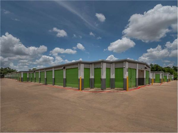 Extra Space Storage - 0472 - Austin - McNeil Dr - 6512 Mcneil Drive